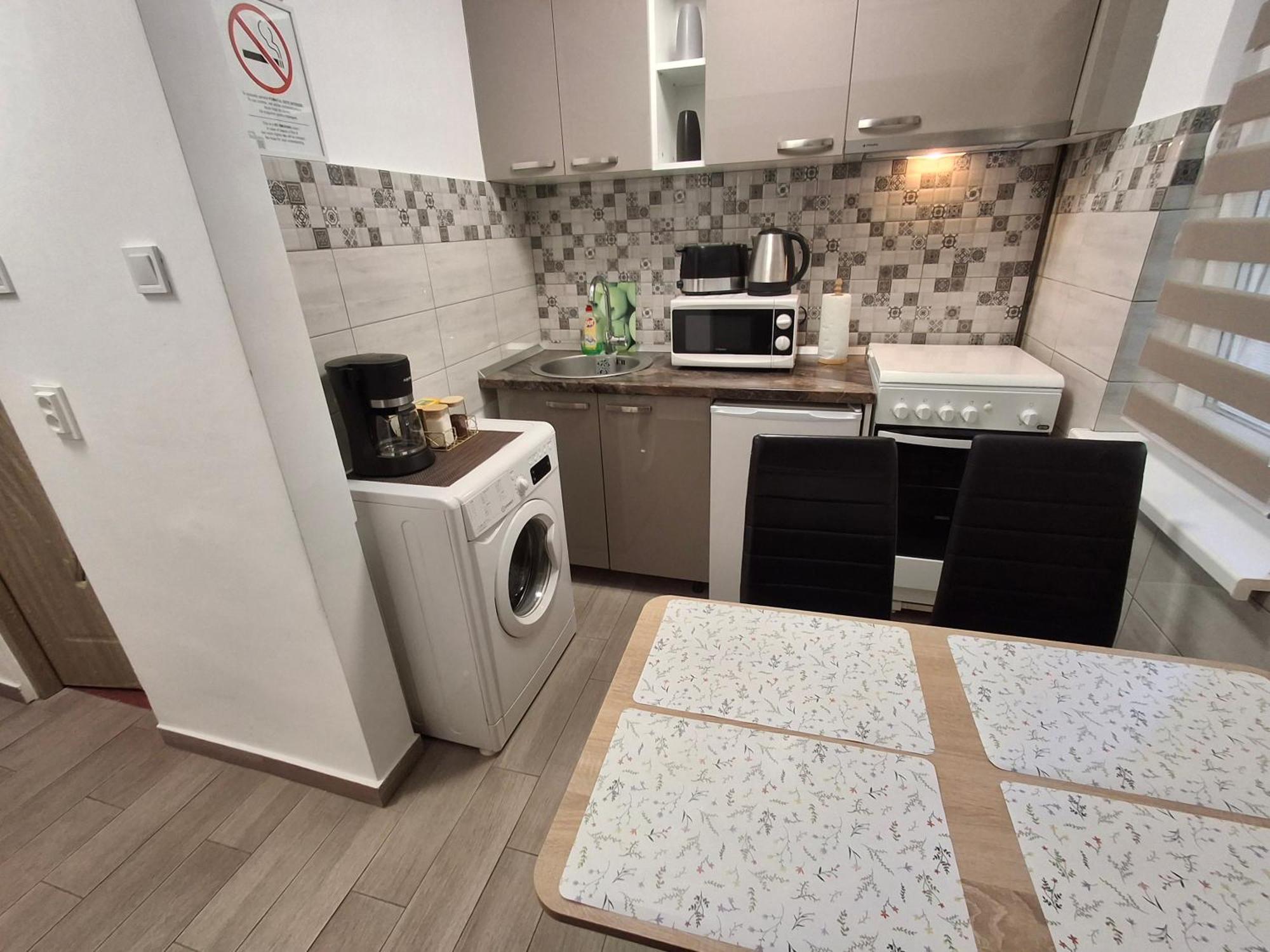 Apartament Claudia Deva Esterno foto